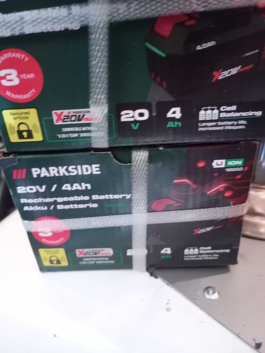 2 Baterie parksaid 4ah plus ładowarka