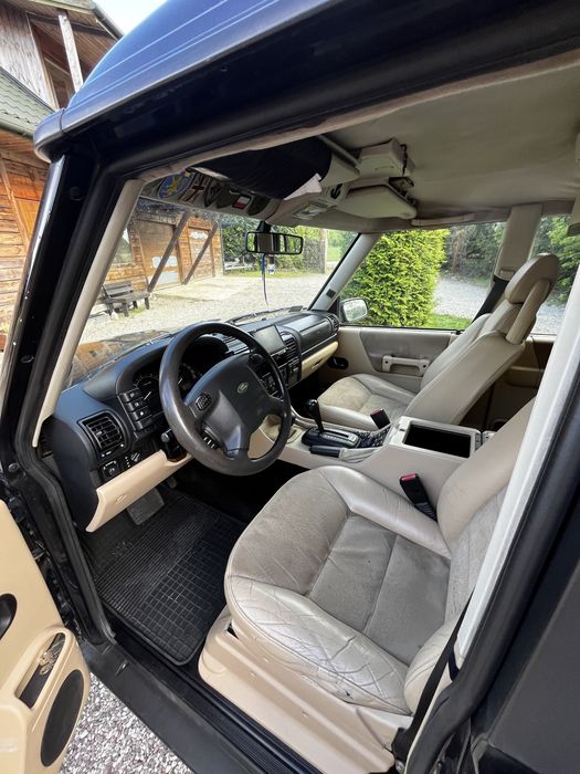 Land Rover Discovery 2
