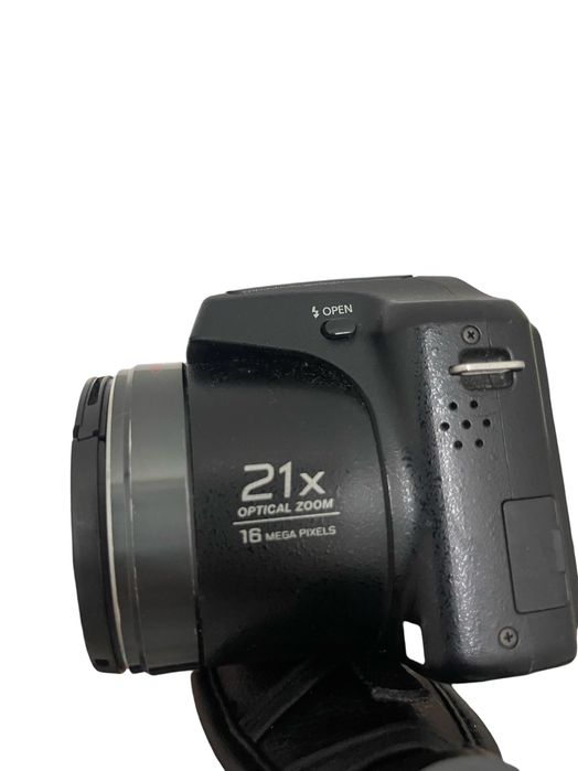 Panasonic Lumix LZ20 Câmera Bridge - (16.1MP, 21x Zoom Óptico)