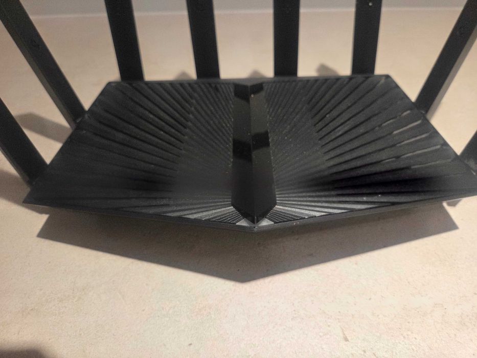 TP-Link Archer AX96 - Trzypasmowy, ośmiostrumieniowy router Wi-Fi 6 AX7800 - jak nowy!