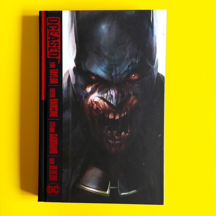 Livros DC Comics DCeased Hardback