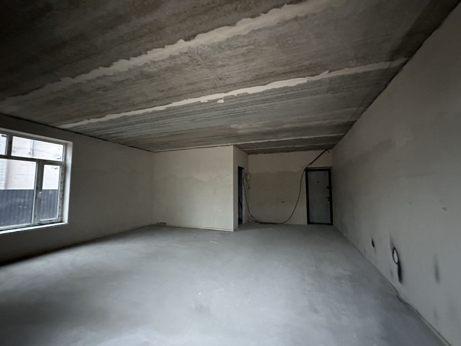 Комерційне приміщення, фасадне приміщення, під бізнес