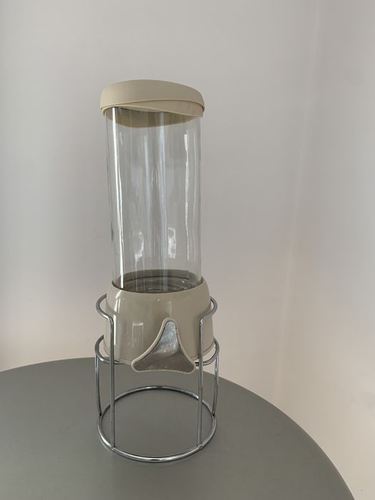 Dispensador de cereais