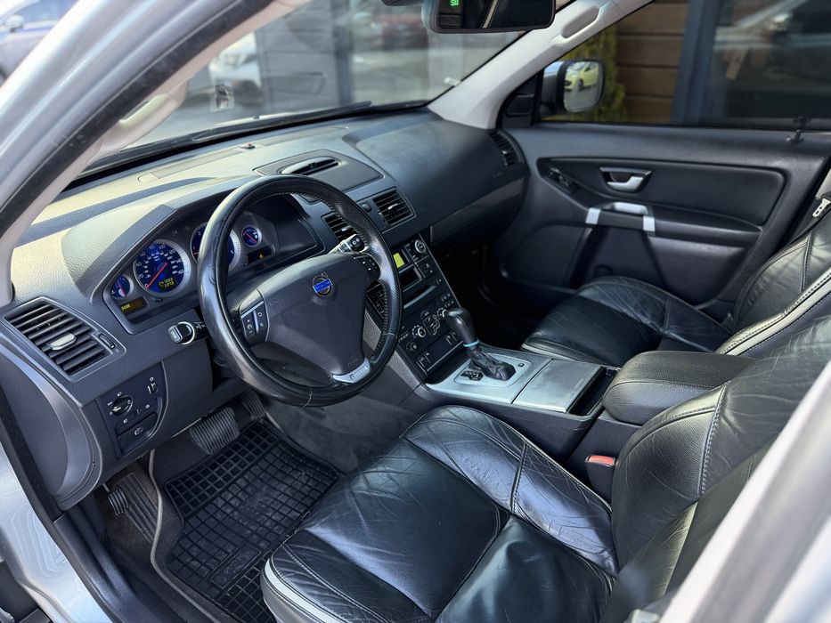 VOLVO XC90 2011 року, 2.4 дизель, автомат, повний привід, 7 місць