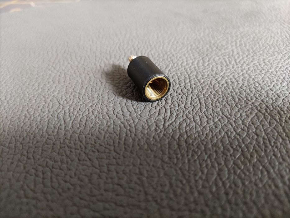 konektor gsm do telefonu