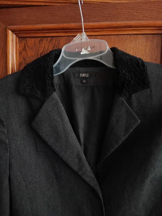 Żakiet damski L 40 Simple