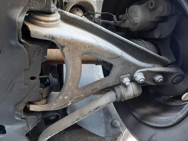 Braço de suspensão frente esquerdo RENAULT Megane I (BA0/1_)