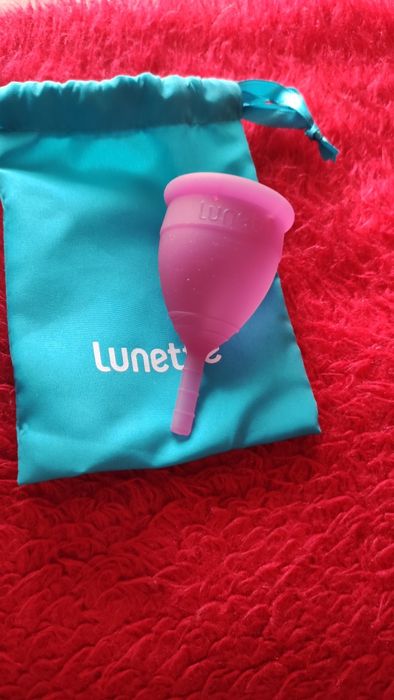 Менструальна чаша Lunette розмір 1