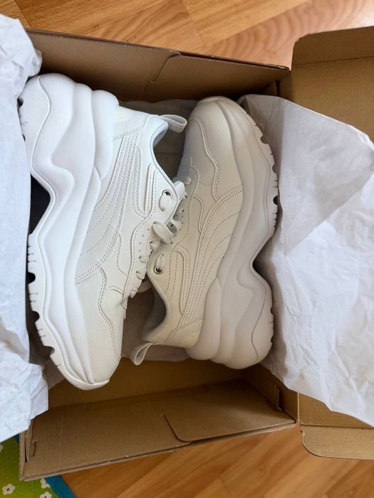 Жіночі кросівки Puma Cilia Wedge