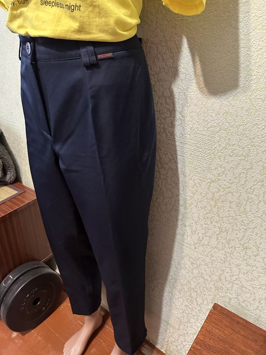 Женские костюмные брюки