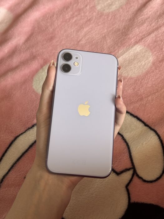 Iphone 11, 128 ГБ, бу