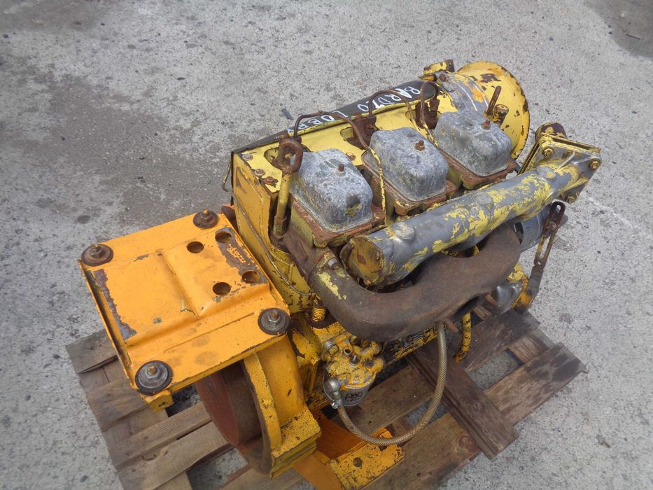 Silnik VM Motori 1053    / 3 -cylindrowy chłodzony powietrzem diesel