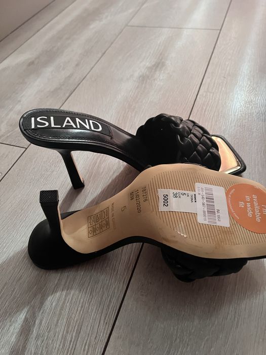 * Босоножки River Island на каблуке, чёрные, р. 38
