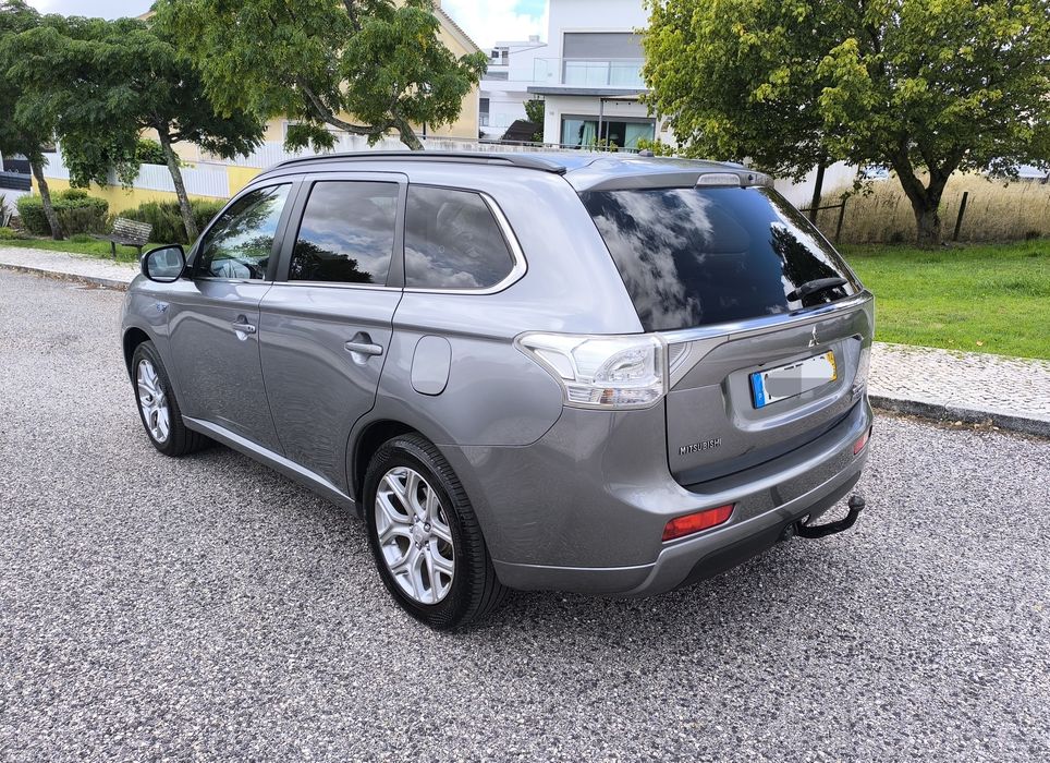 Mitsubishi Outlander PHEV 2.0 + GPL