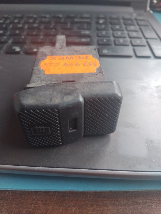 przełącznik tylnej szyby vw