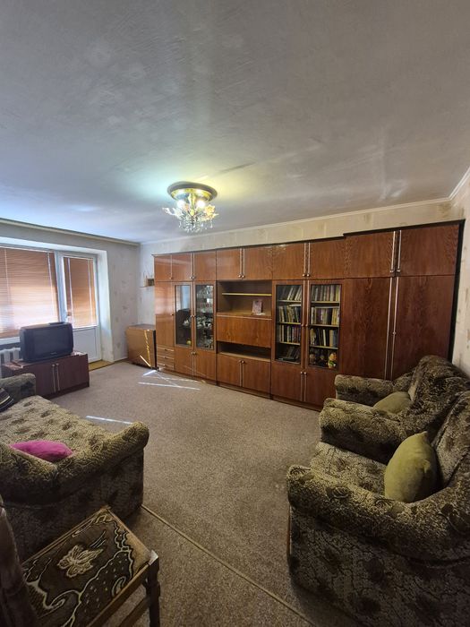 Оренда трикімнатної  квартири  по вул. Тищика