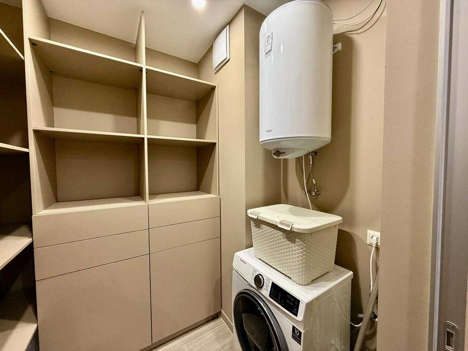 Автономна Інвертор Джона Маккейна 3А ЖК Французький квартал 2 Печерськ