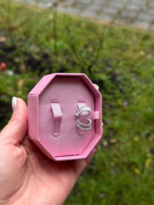 Swarovski Kolczyki ear cuff Ariana grande