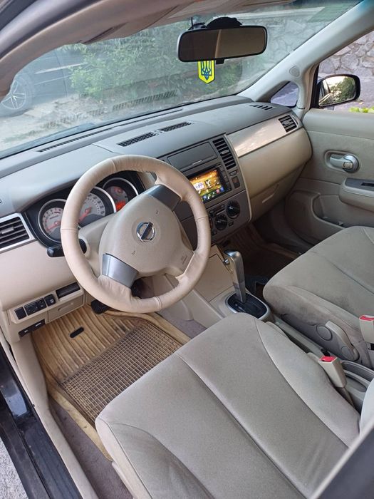 Продам Nissan Tiida