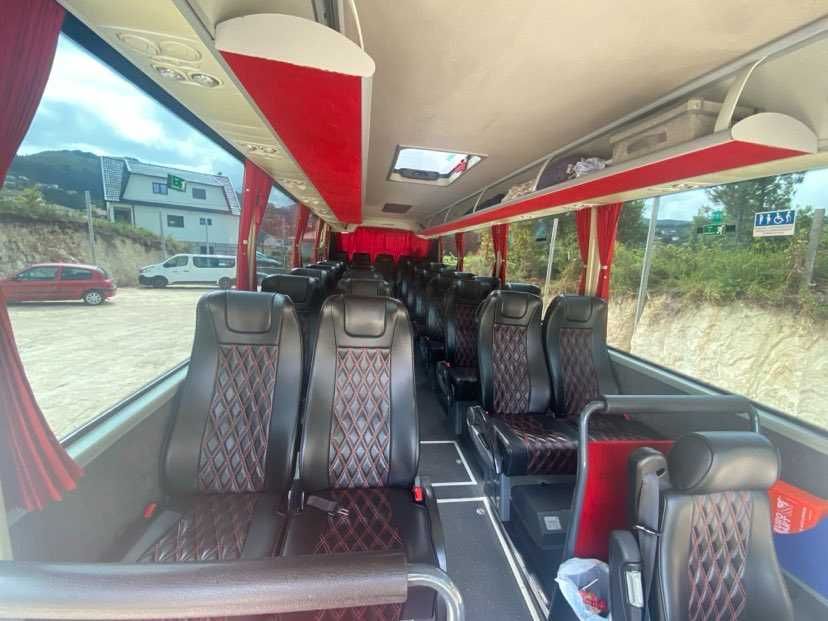 Autocarro 30 Lugares Temsa