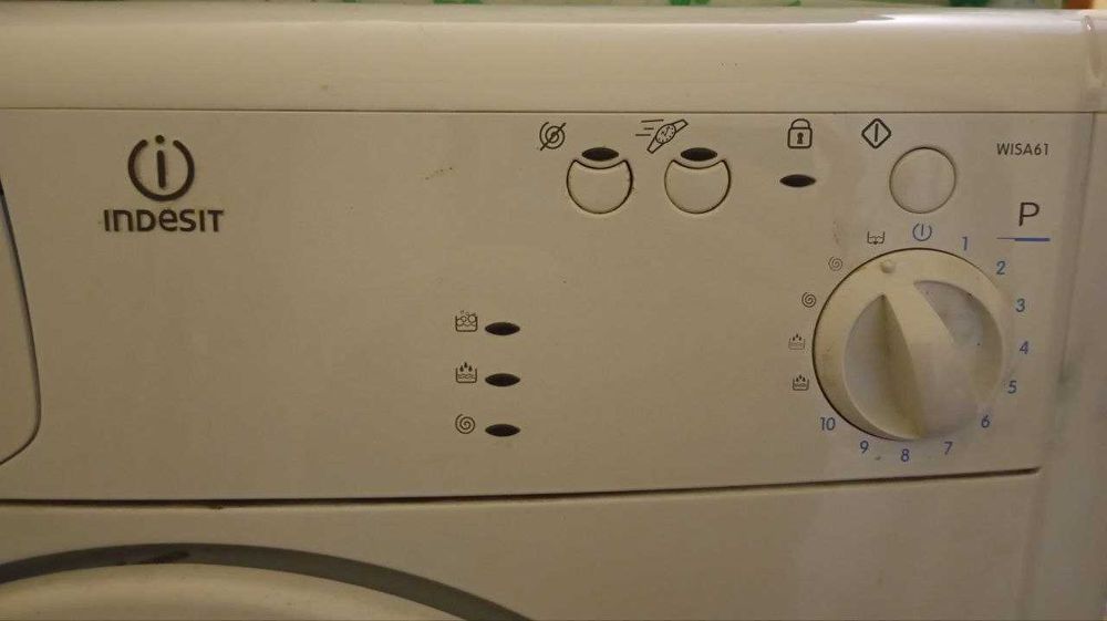 Плата управления стиральной машины INDESIT WISA61