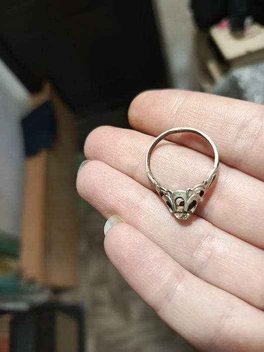 Серебряное кольцо,серьги,крест