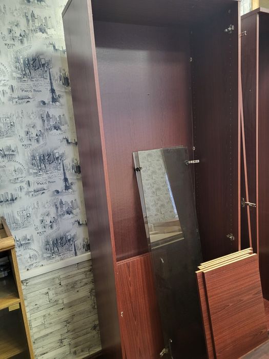 Мебель шкафы для дома офиса