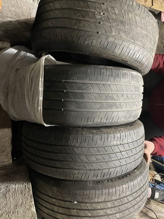 Продам літню резину на Volkswagen ID4,5,6