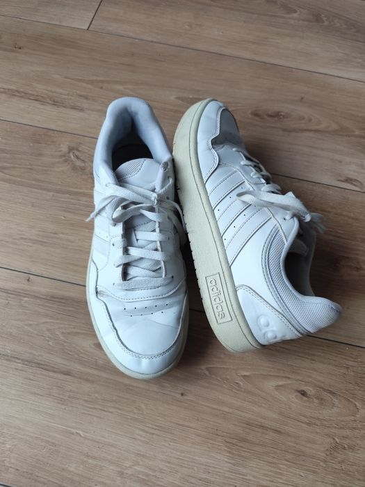 Białe sneakersy Adidas rozmiar 40 i 2/3