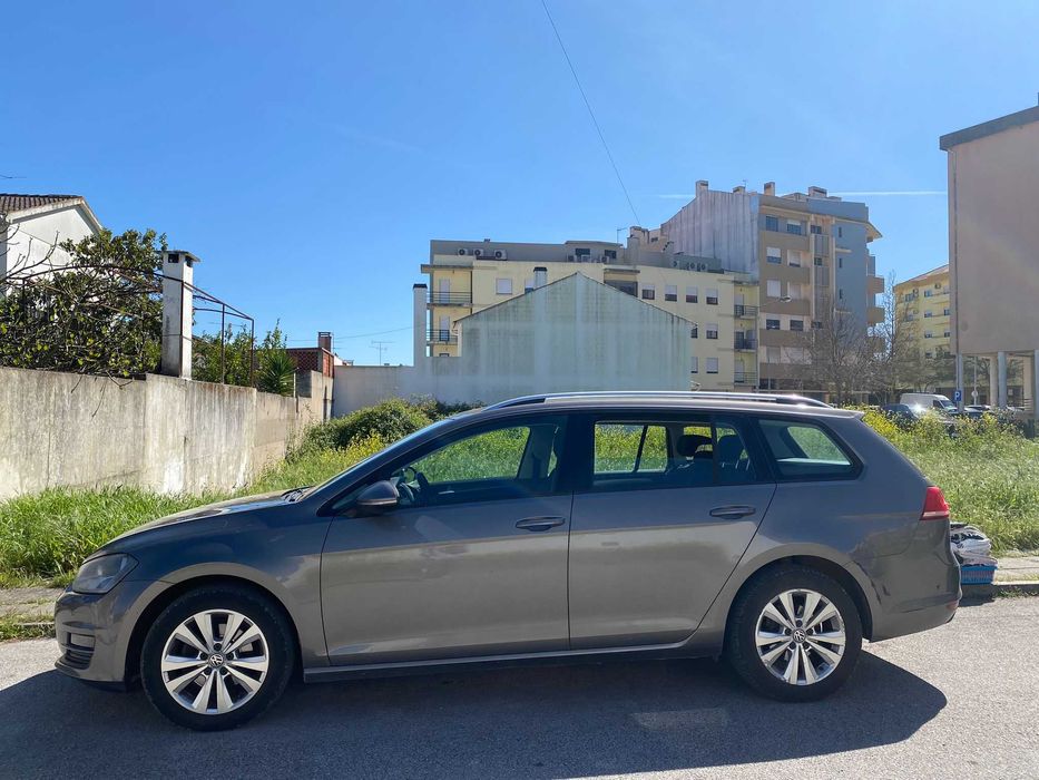 Vendo carro em bom estado.