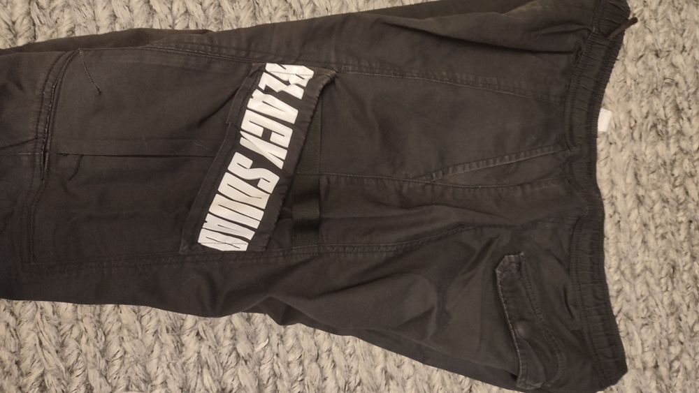 spodnie New Yorker, rozm. M