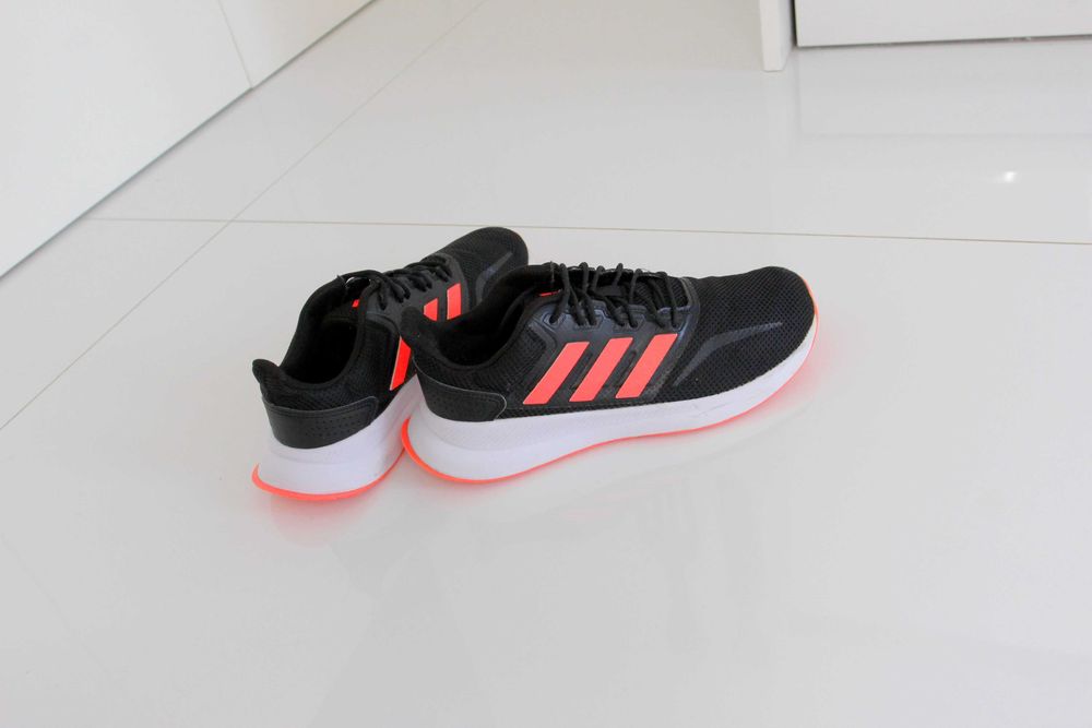 Adidas Runflacon bez wad 38
