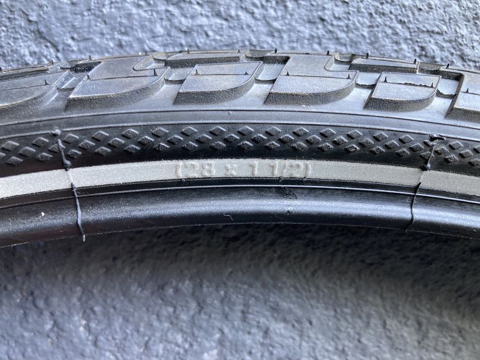 Opona rowerowa Continental RideTour 28 x 1 1/2 42-635 reflex