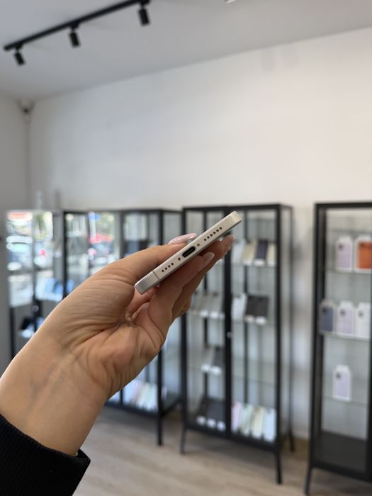 Telefon iPhone 16 PLUS 256GB Biały Apple Gwarancja iTrade