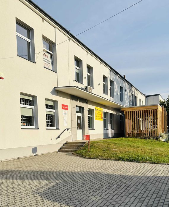 Do wynajęcia lokale handlowo - usługowe/biura!