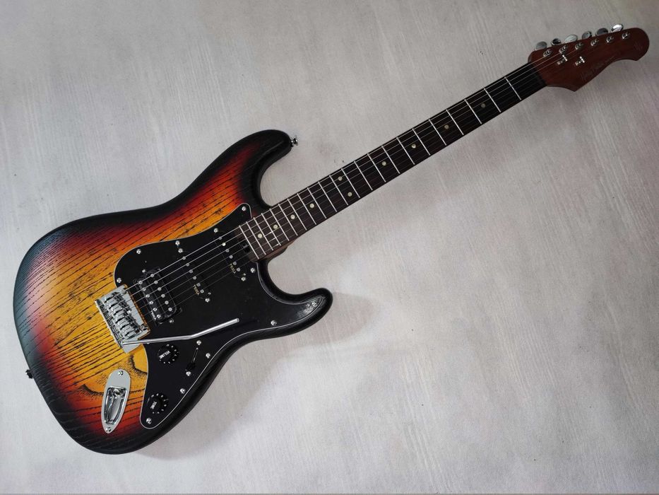 HARLEY BENTON ST-MODERN PLUS HSS SBBL gitara stratocaster - ustawiona