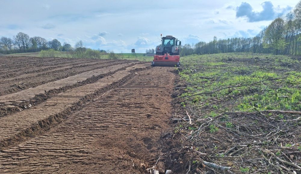 MulczerLesnyWgłębnyWycinkaDrzewSamosiewówPraceZiemneUsługiKoparką