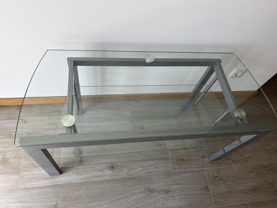 Móvel / mesa  de Tv  em vidro