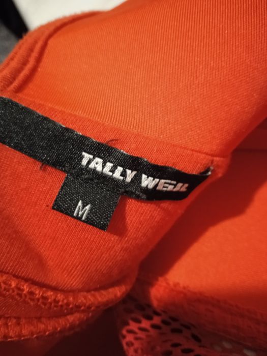 Czerwona piankowa sukienka Tally Weijl M