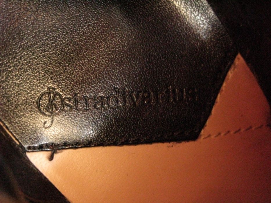 Botins / Botas Baixas de Senhora Núm. 36 Stradivarius