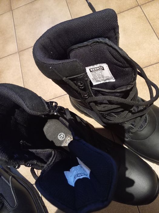 Buty wojskowe sprzedam