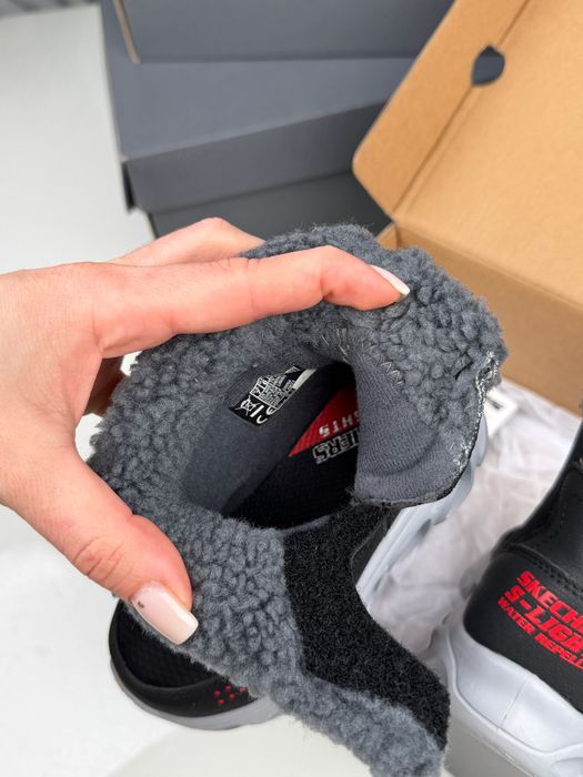Детские мигающие сапоги дутики на липучках Skechers 23р