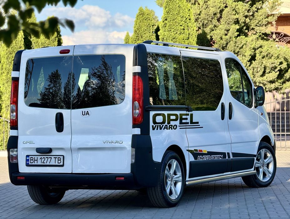 В Продажі Opel VIVARO 2.0 В Ідеальному Стані!!! Максимальна Комплектація! 8+1