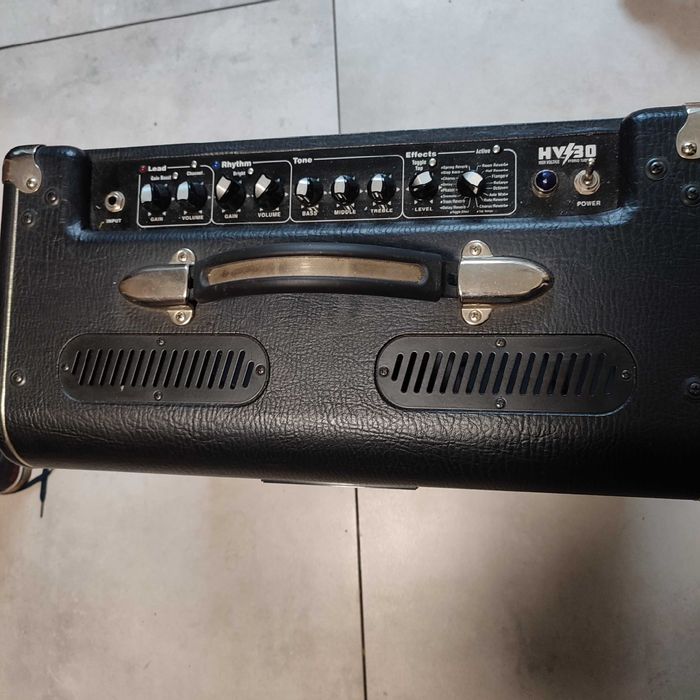 Wzmacniacz gitarowy