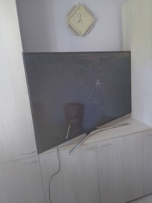 Продам Samsung 55