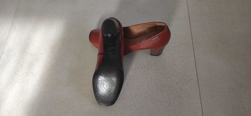 Buty damskie czółenka rude