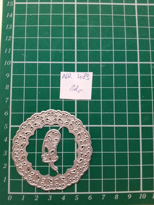 Wykrojniki scrapbooking