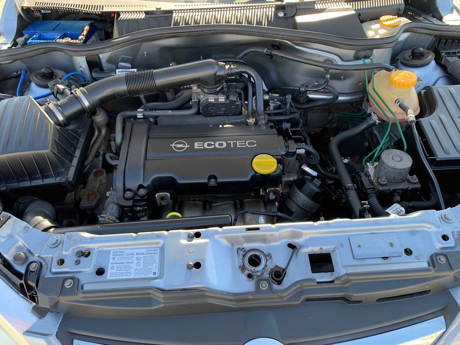 Opel Corsa — fotografia 12