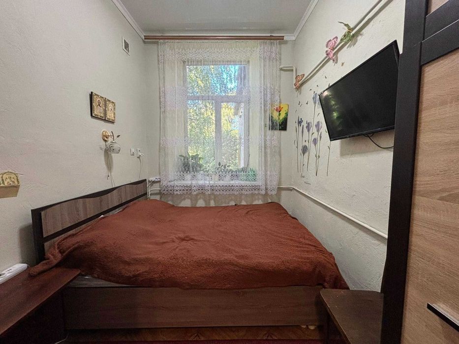 Продаж 2к квартири в центрі м.Тульчин з гаражем