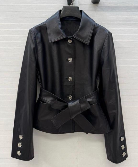 Курточка куртка Chanel